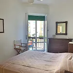 Casa Elena Daire